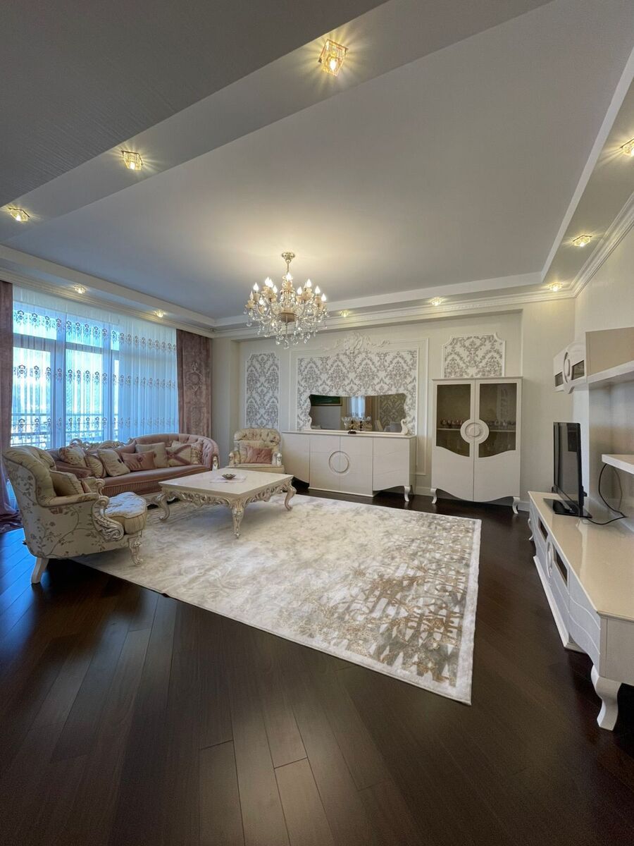 Satılır 4 otaqlı yeni tikili 240 m² — Mənzil, Bakı (5)