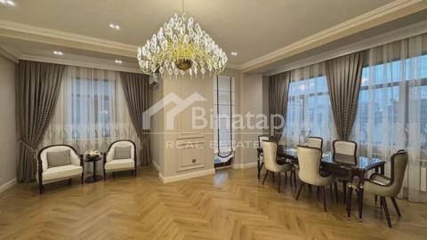 Satılır 3 otaqlı yeni tikili 150 m², 28 May metrosu, Nərimanov rayonu — Baku
