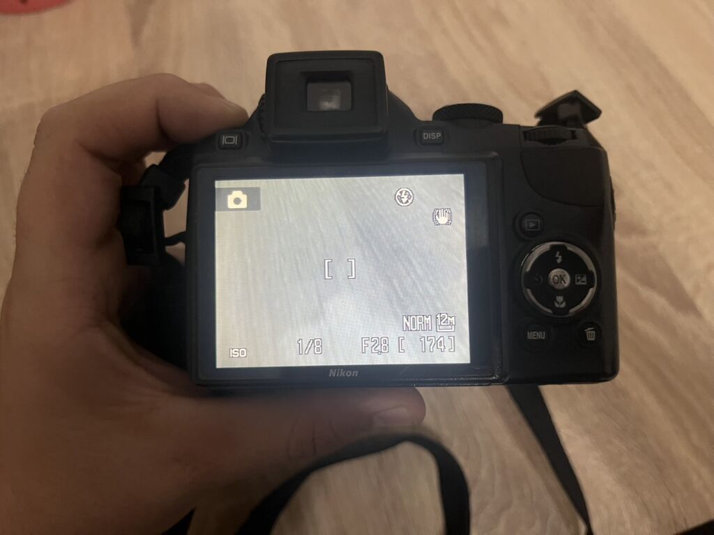 Nikon Coolpix P90 fotoaparat - Nıkkor 24x optik zoom ED VR linza — Fotoaparat, Quba (8)