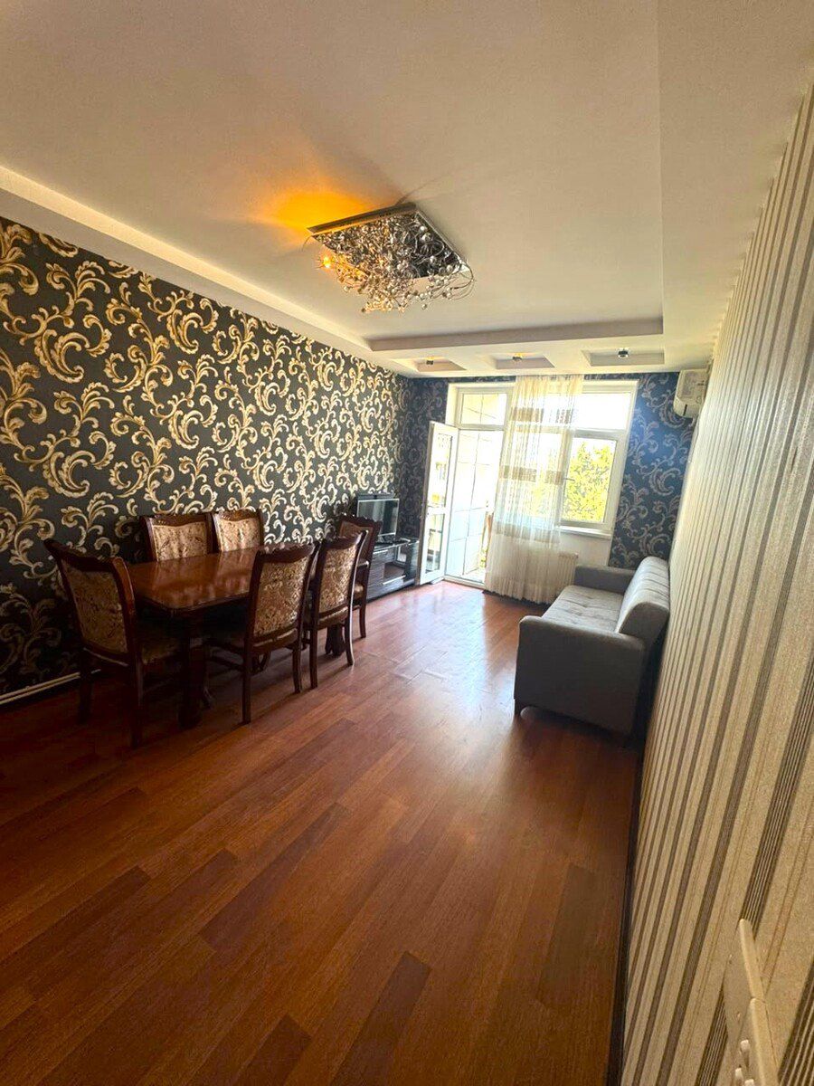 Satılır 3 otaqlı köhnə tikili 80 m² — Mənzil, Bakı (2)