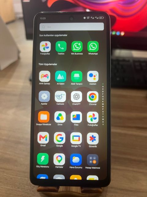 Infinix Hot 40 Horizon Gold 256GB/8GB — Bakı