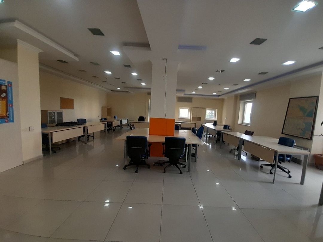 Ofis icarəyə verilir, 300 m², Tbilisi pr., Bakı — Ofis, Bakı (2)