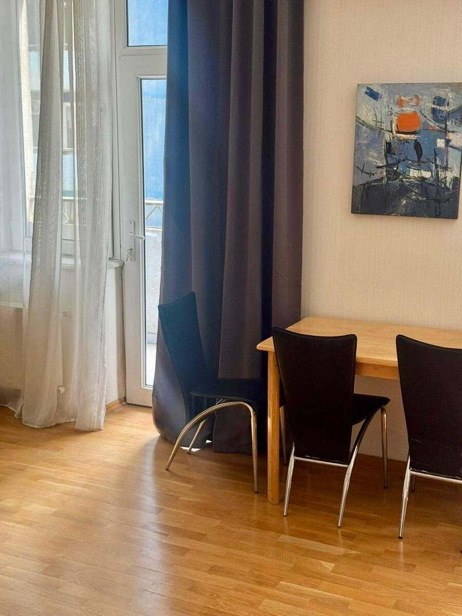 İcarəyə verilir 3 otaqlı yeni tikili 146.4 m² — Mənzil, Bakı (2)
