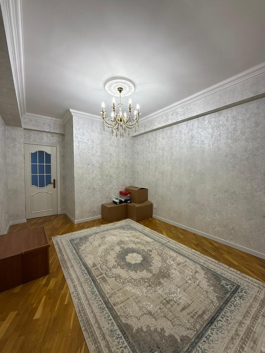 Satılır 4 otaqlı yeni tikili 135 m² — Mənzil, Bakı (10)