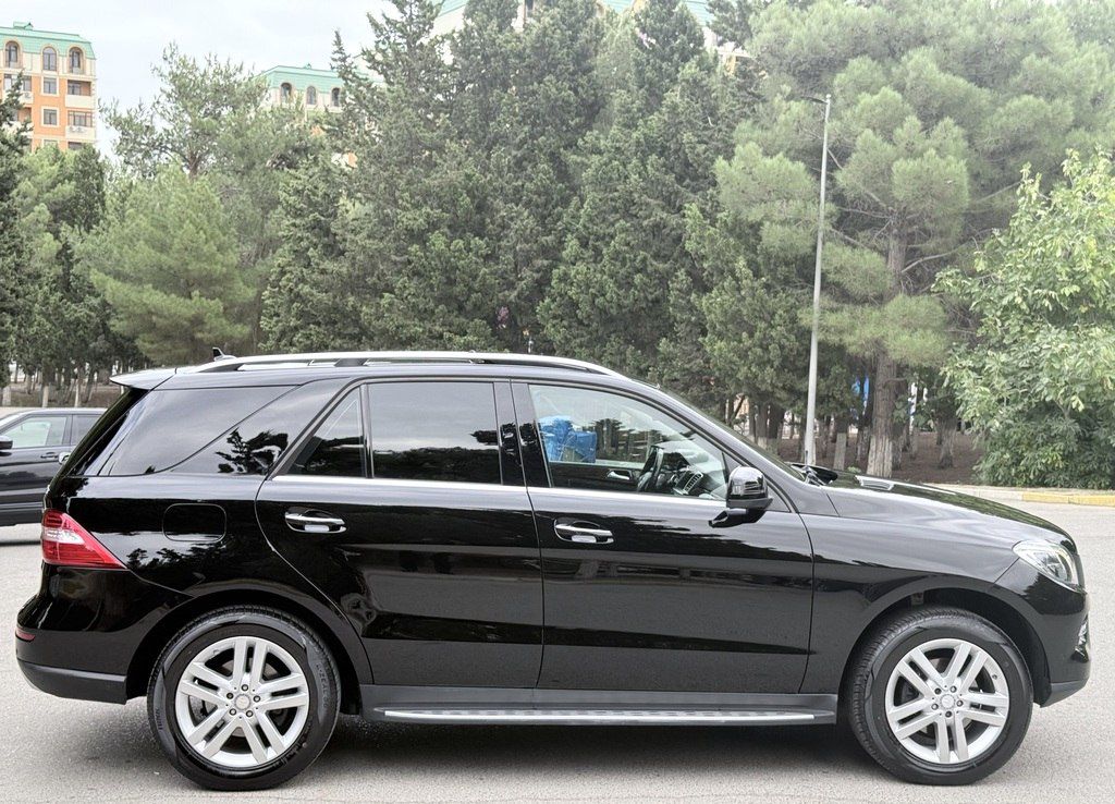 Mercedes ML 350 4MATIC, 3.5 L, 2011 il, 177 755 km 77-CJ-660 — Avtomobillər, Bakı (5)