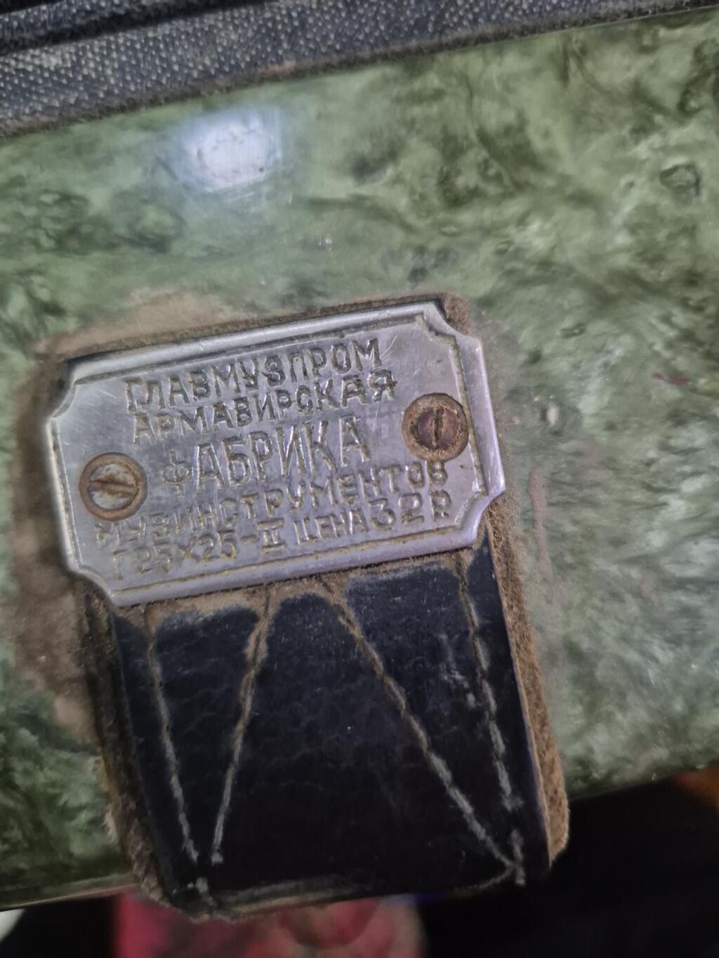 Armavir Fabrikası istehsalı olan rus diatonik armonika (garmon) — Akkordeonlar, harmonilar, bayanlar, Bakı (4)