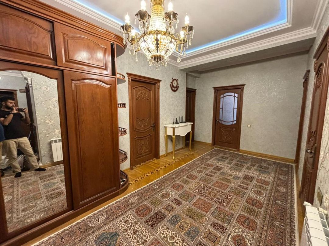 İcarəyə verilir 3 otaqlı yeni tikili 170 m² — Mənzil, Bakı (3)