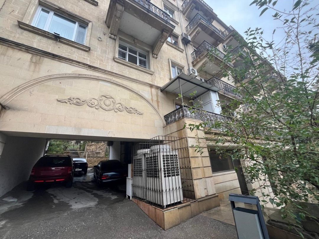 Satılır 2 otaqlı köhnə tikili 55 m² — Mənzil, Bakı (2)