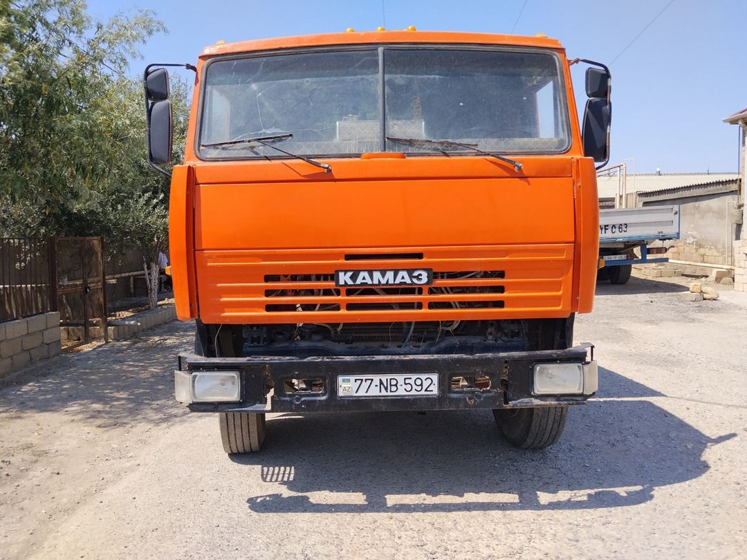 KamAz, 1991 il 77-NB-592 — Yük avtomobilləri və qoşqular, Bakı (10)