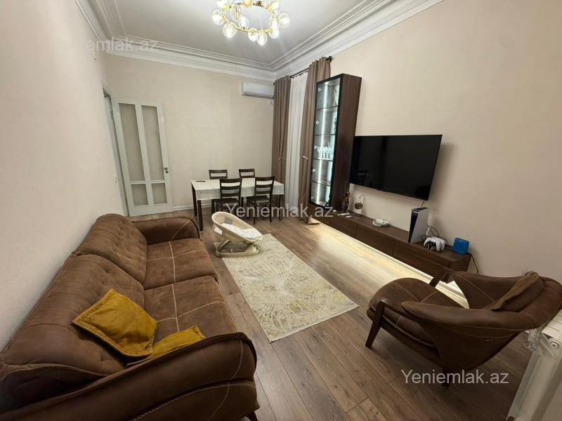 Satılır 2 otaqlı Bina evi menzil (Köhnə tikili), 60 m², Yasamal rayonu — Mənzil, Bakı (2)