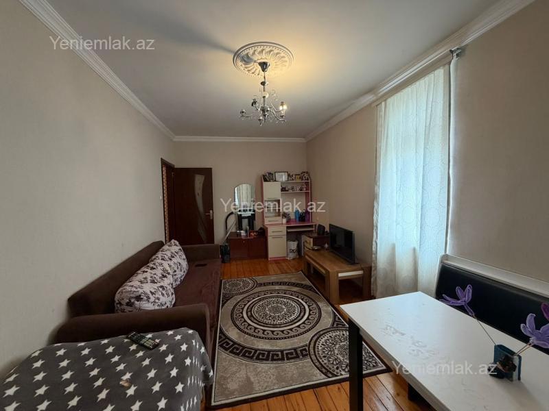 Satılır 1 otaqlı Bina evi menzil (Köhnə tikili), 35 m², 10-cu mikrorayon — Mənzil, Sumqayıt (6)