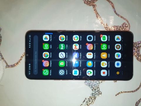 Realme C3 (3 cameras), 64 GB, rəng - Qırmızı — 50 ₼ · Saray · Realme Realme C3 (3 cameras), 64 GB, rəng - Qırmızı — Saray
