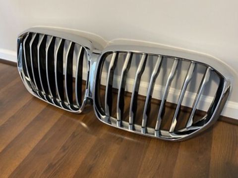 "BMW X5 G05" radiator barmaqlığı — Bakı
