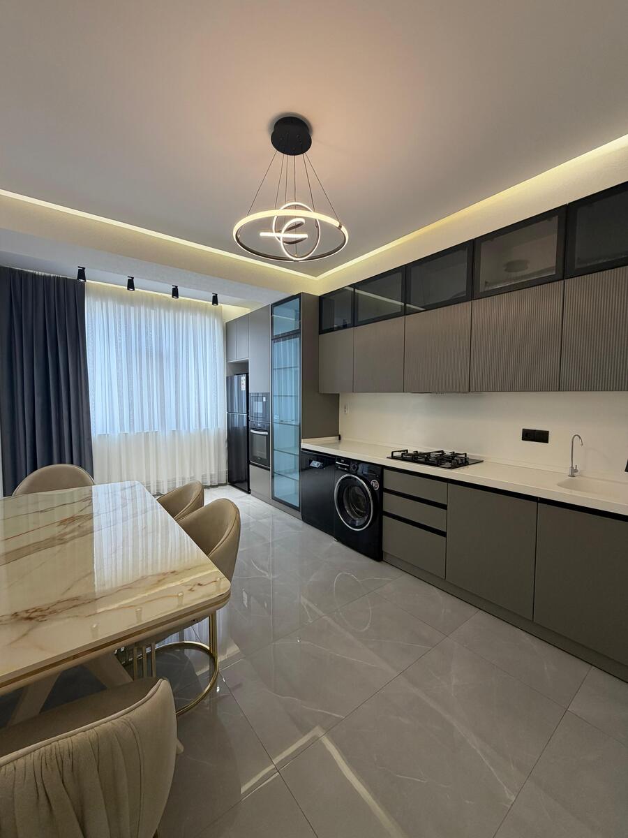 Satılır 3 otaqlı yeni tikili 140 m² — Mənzil, Bakı (9)