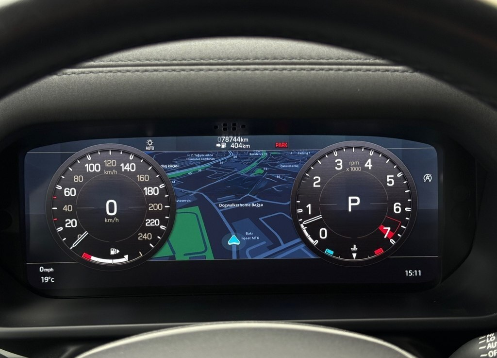 Land Rover Defender, 2021 il, 79000 km, 3 L 88-CN-357 — Avtomobillər, Bakı (12)