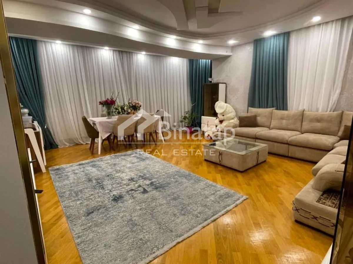 Satılır 3 otaqlı yeni tikili 135 m², İnşaatçılar metrosu, Yasamal rayonu — Mənzil, Bakı