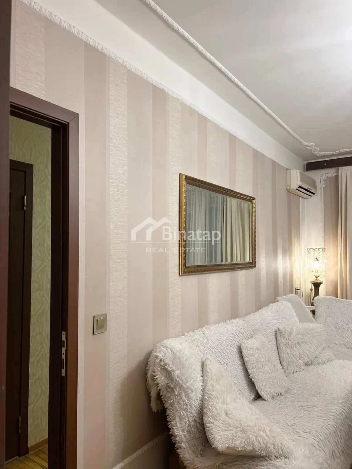 Satılır 3 otaqlı köhnə tikili 70 m², Nizami metrosu, Yasamal rayonu — Mənzil, Bakı (3)