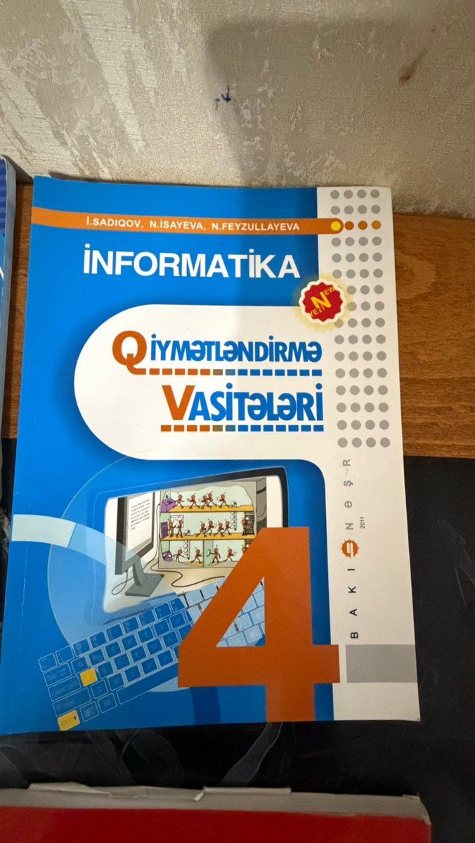 Dərsliklər — Məktəb və təhsil malları, Bakı (10)