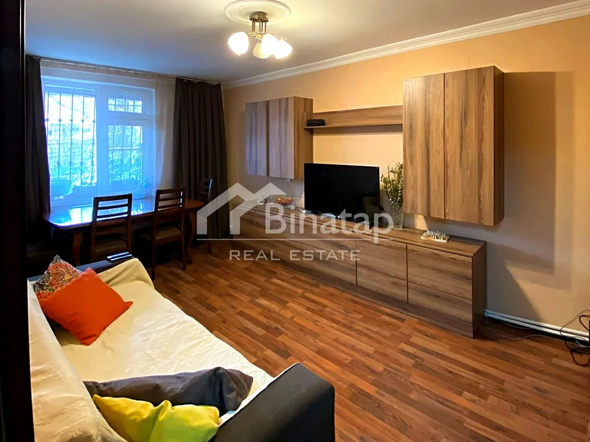 Satılır 2 otaqlı köhnə tikili 55 m², Nizami metrosu, Yasamal rayonu — Mənzil, Bakı (3)