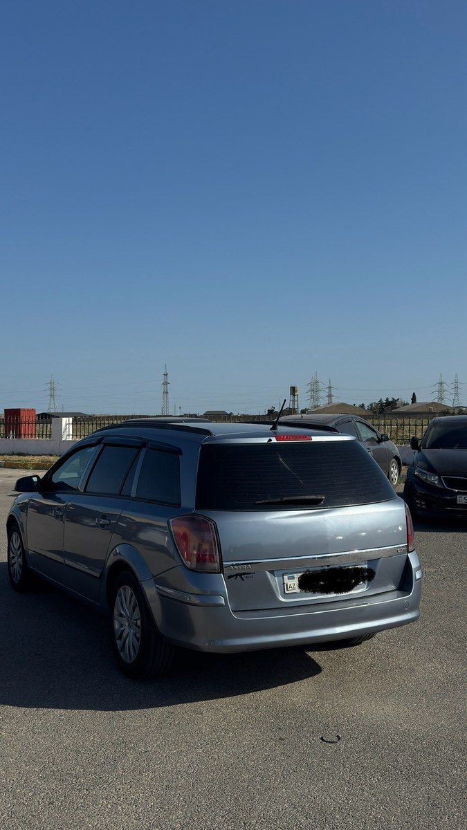 Opel Astra, 2006 il 99-UX-302 — Avtomobillər, Bakı (4)