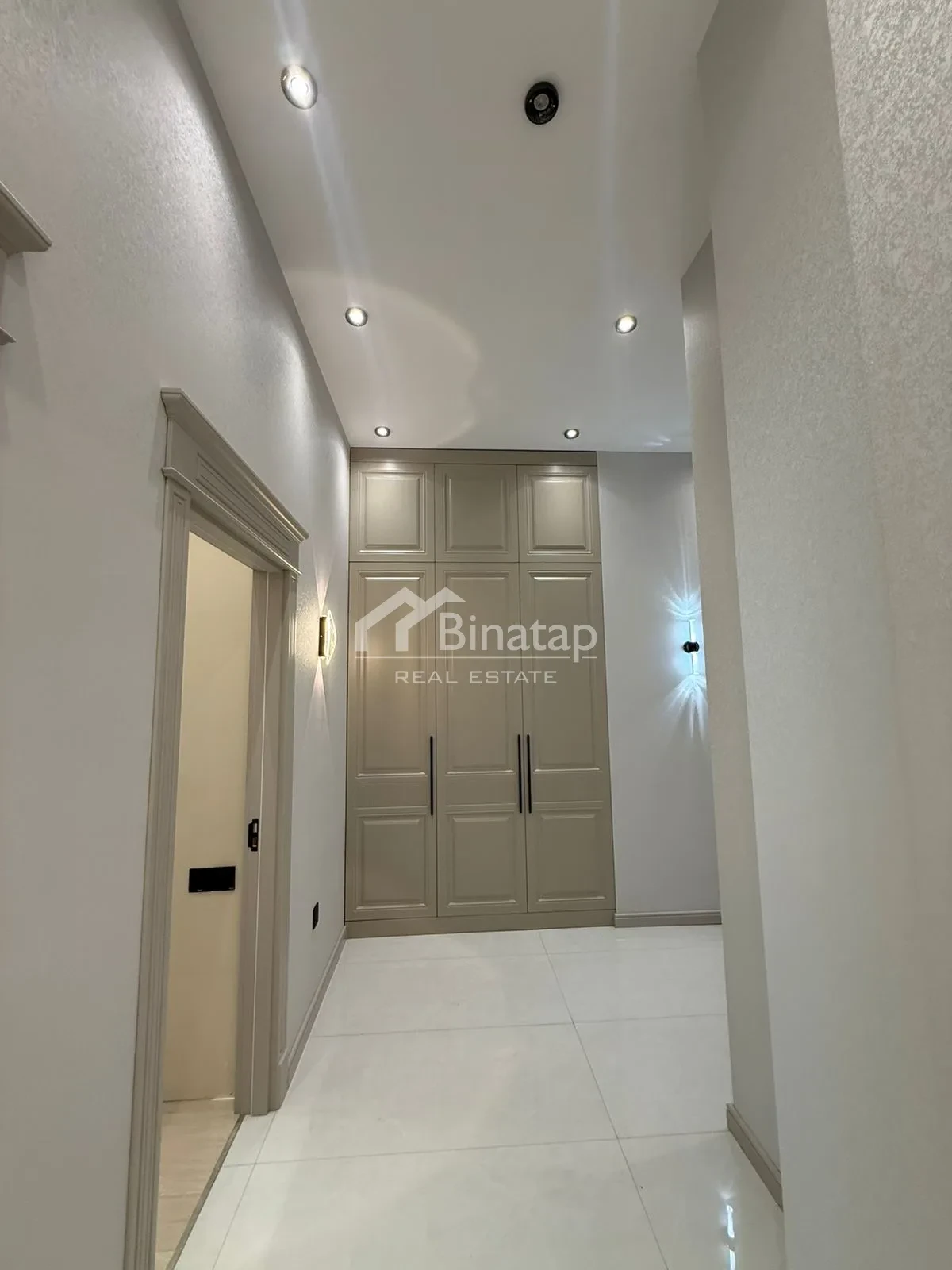 Satılır 2 otaqlı yeni tikili 70 m², İçərişəhər metrosu, Nəsimi rayonu — Mənzil, Bakı (2)