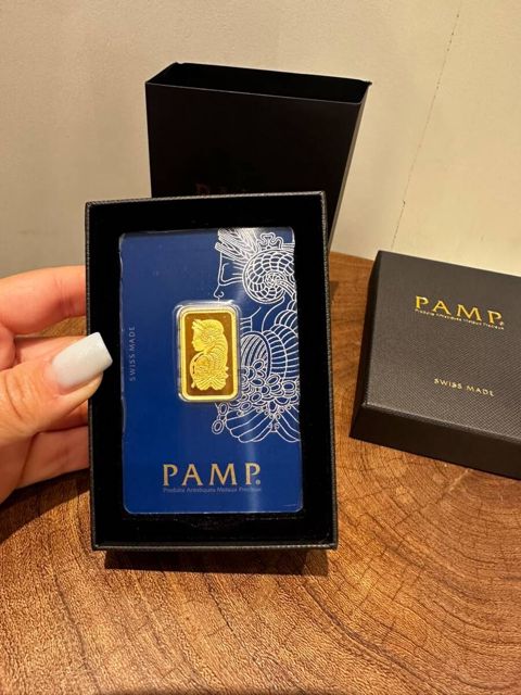 Qızıl külçə Pamp 10 q — Bakı
