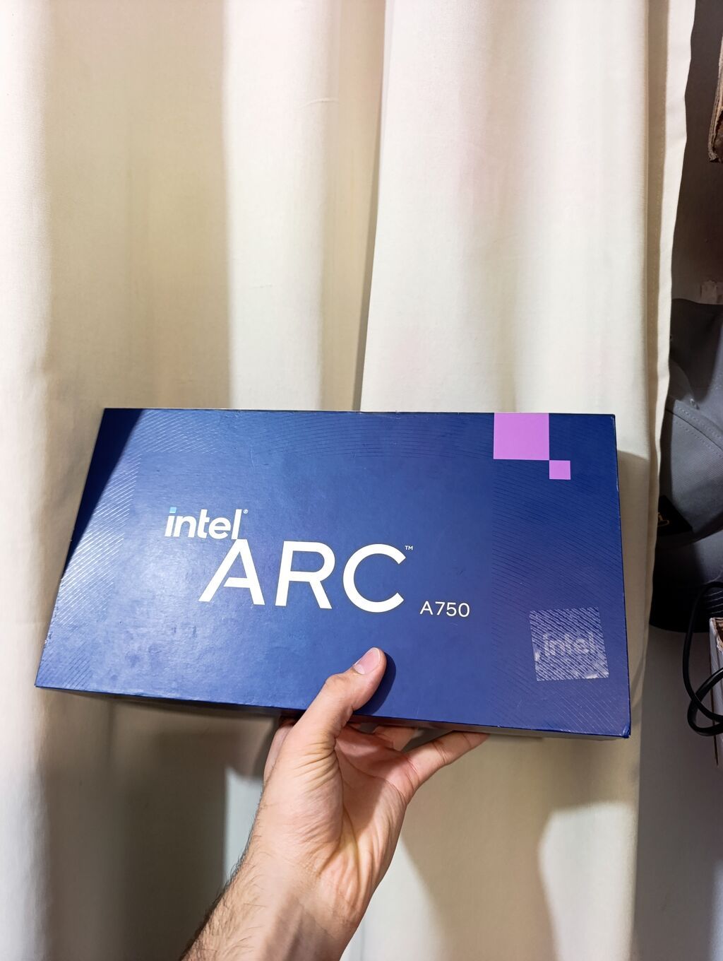 Intel ATC 750 8GB GDDR6 Model: Intel Arc A750 Limited Edition — Qrafik kartlar, Xırdalan (3)