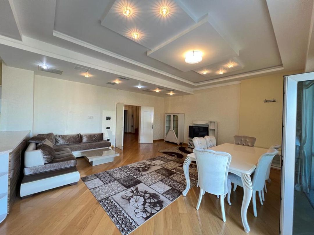 İcarəyə verilir 3 otaqlı yeni tikili 140 m² — Mənzil, Bakı (6)