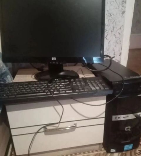 Stolüstü kompüter dəsti Komplekt: - HP monitor (təxmini 20–22 düym — Bakı