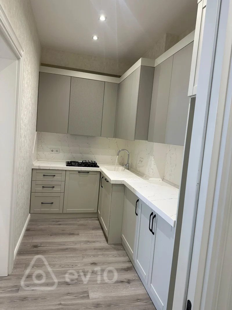 3 otaqlı mənzil, 100 m², Ziya Bünyadov prospekti — kirayə — Mənzil, Bakı (3)
