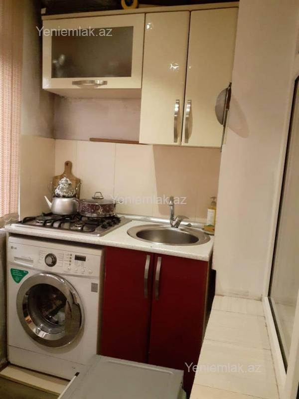 Satılır 3 otaqlı Bina evi menzil (Köhnə tikili), 50 m², 3-cü mikrorayon — Mənzil, Sumqayıt (9)