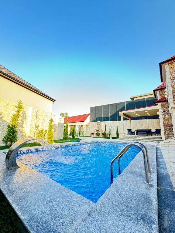 Satılır 5 otaqlı həyət evi/bağ evi 300 m² — Ev, villa, Bakı (8)