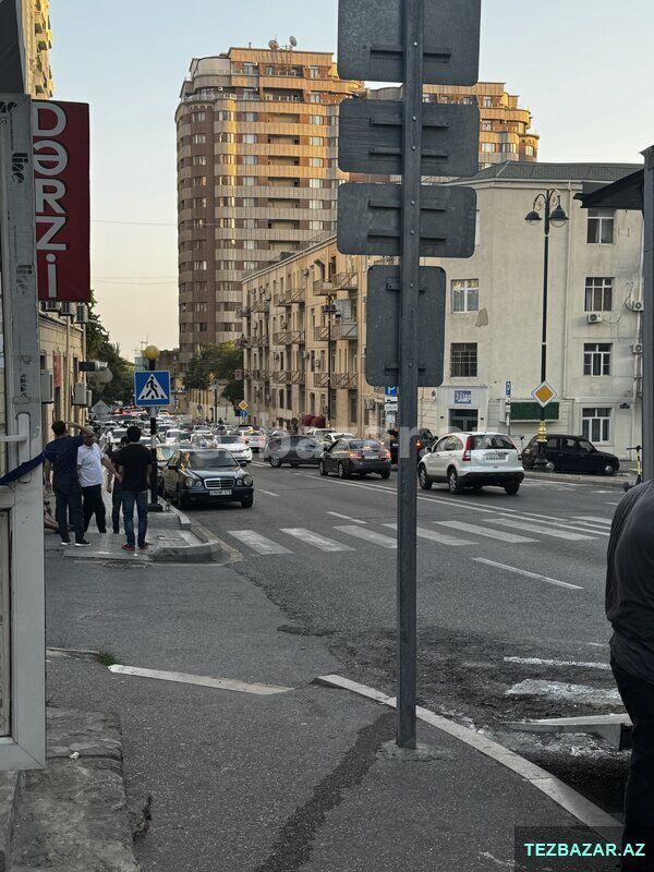 Obyekt aylıq — Ofis, Bakı