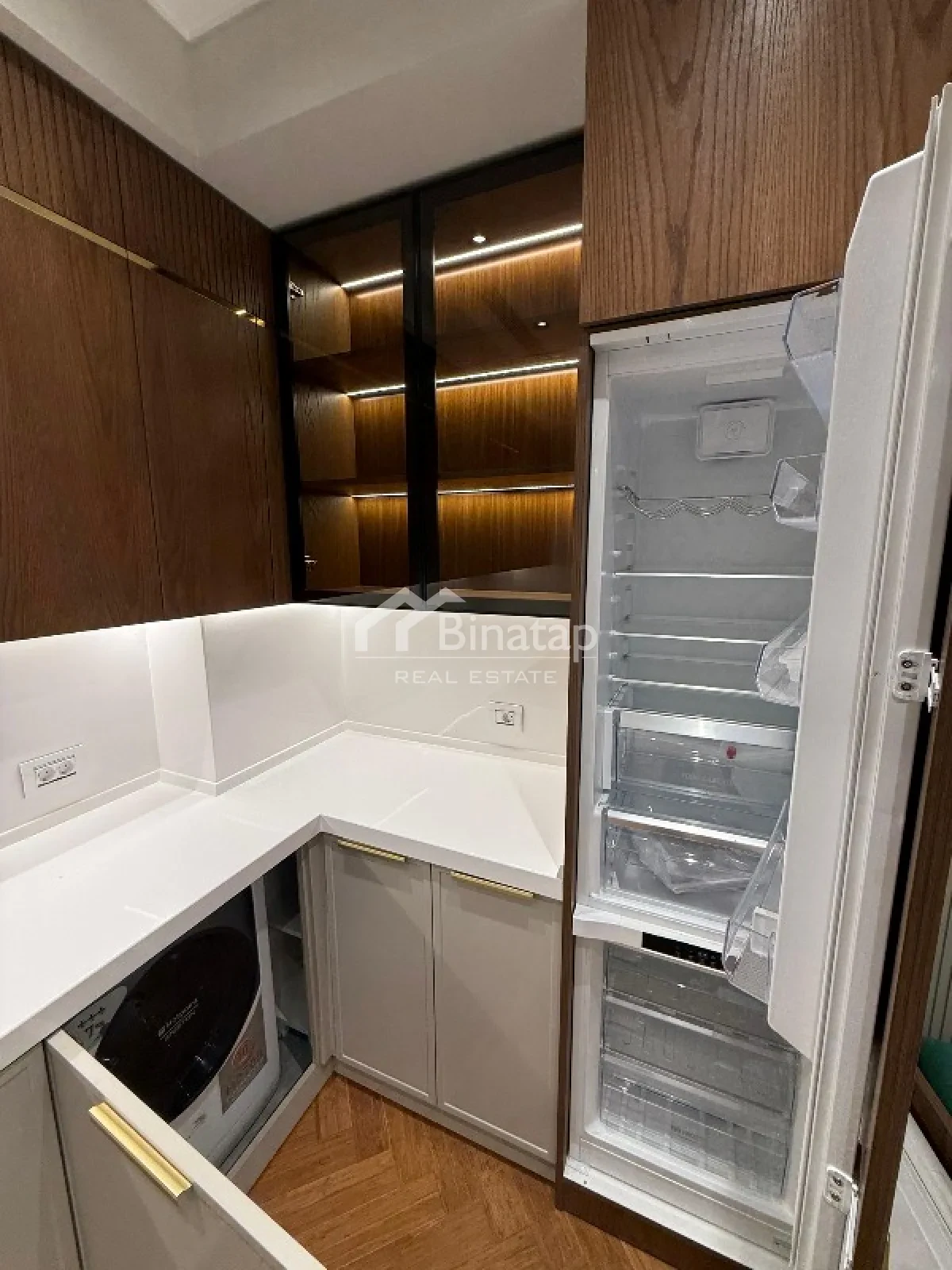 Satılır 2 otaqlı yeni tikili 70 m², İçərişəhər metrosu, Səbail rayonu — Mənzil, Bakı (5)