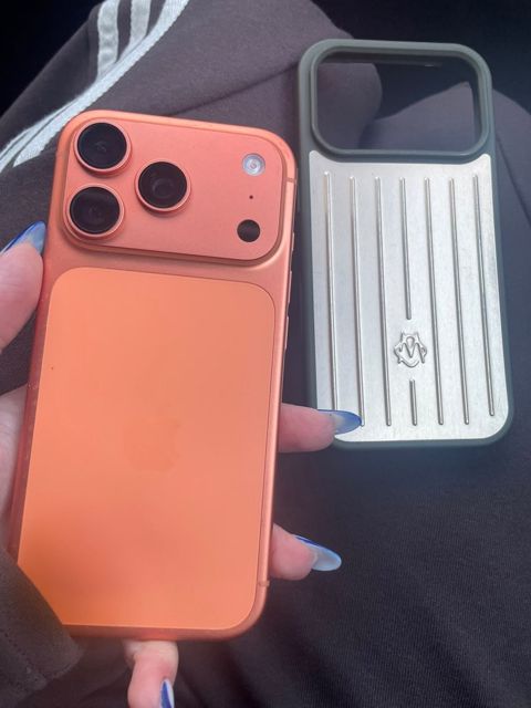 Apple iPhone 17 Pro Cosmic Orange 256GB/12GB — Bakı