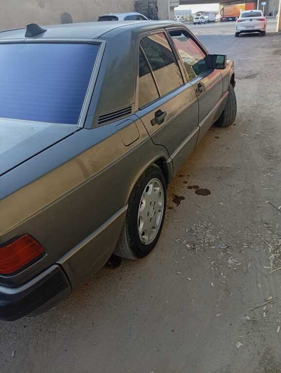 Mercedes 190, 2.0 L, 1993 il, 111 000 km 01-CA-611 — Avtomobillər, Bakı (5)