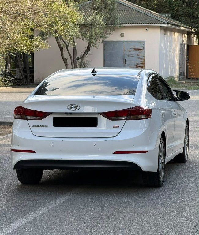 Hyundai Avante, 1.6 L, 2017 il, 133 000 km — Avtomobillər, Bakı (7)