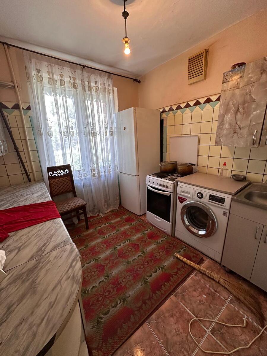 Satılır 2 otaqlı köhnə tikili 55 m² — Mənzil, Bakı (10)