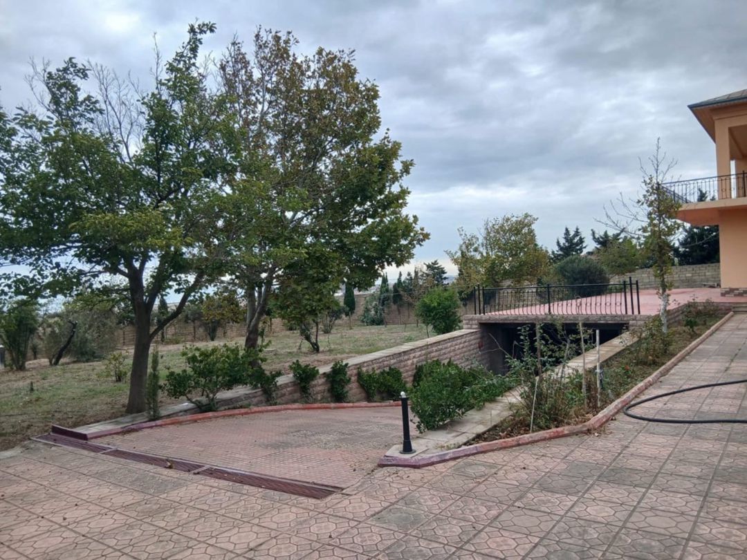 Satılır 3 otaqlı həyət evi/bağ evi 200 m² — Ev, villa, Bakı (8)