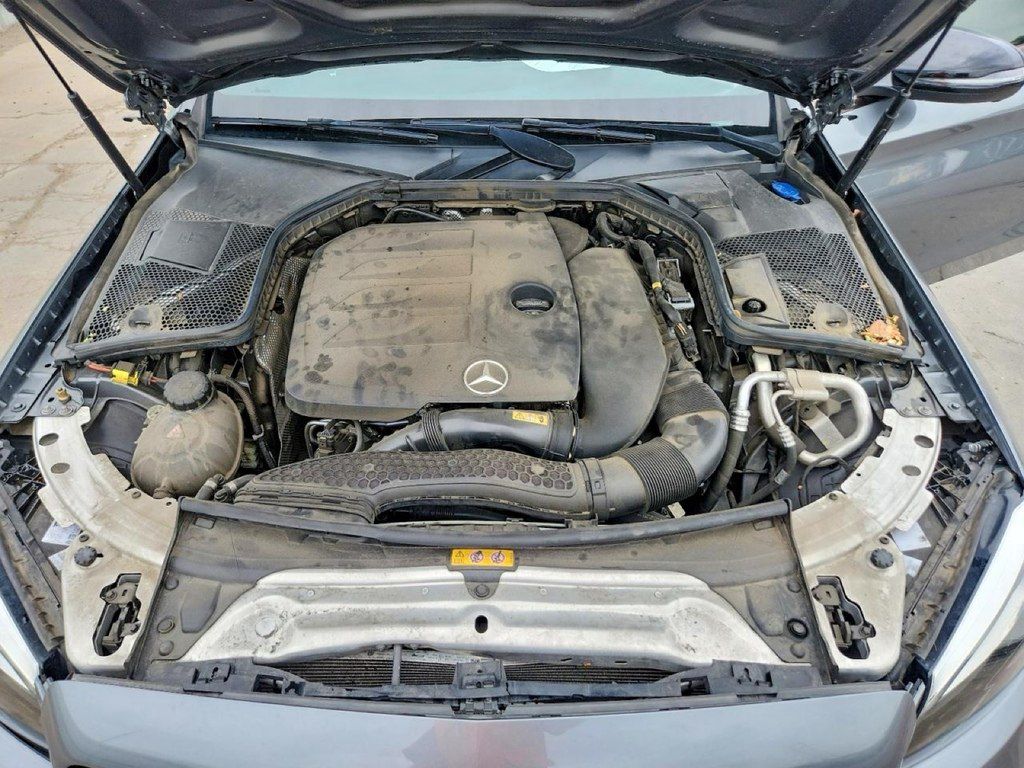 Mercedes C 300 4MATIC, 2.0 L, 2020 il, 68 341 km — Avtomobillər (12)