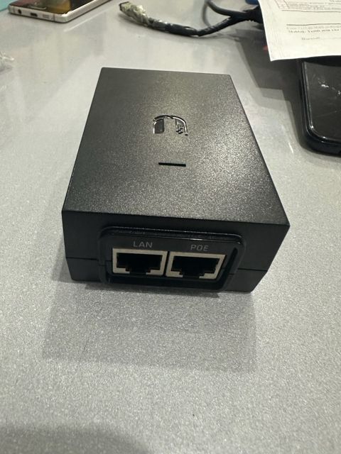 Ubiquite poe adapter — 30 ₼ · Bakı · Şəbəkə və server avadanlığı Ubiquite poe adapter — Bakı