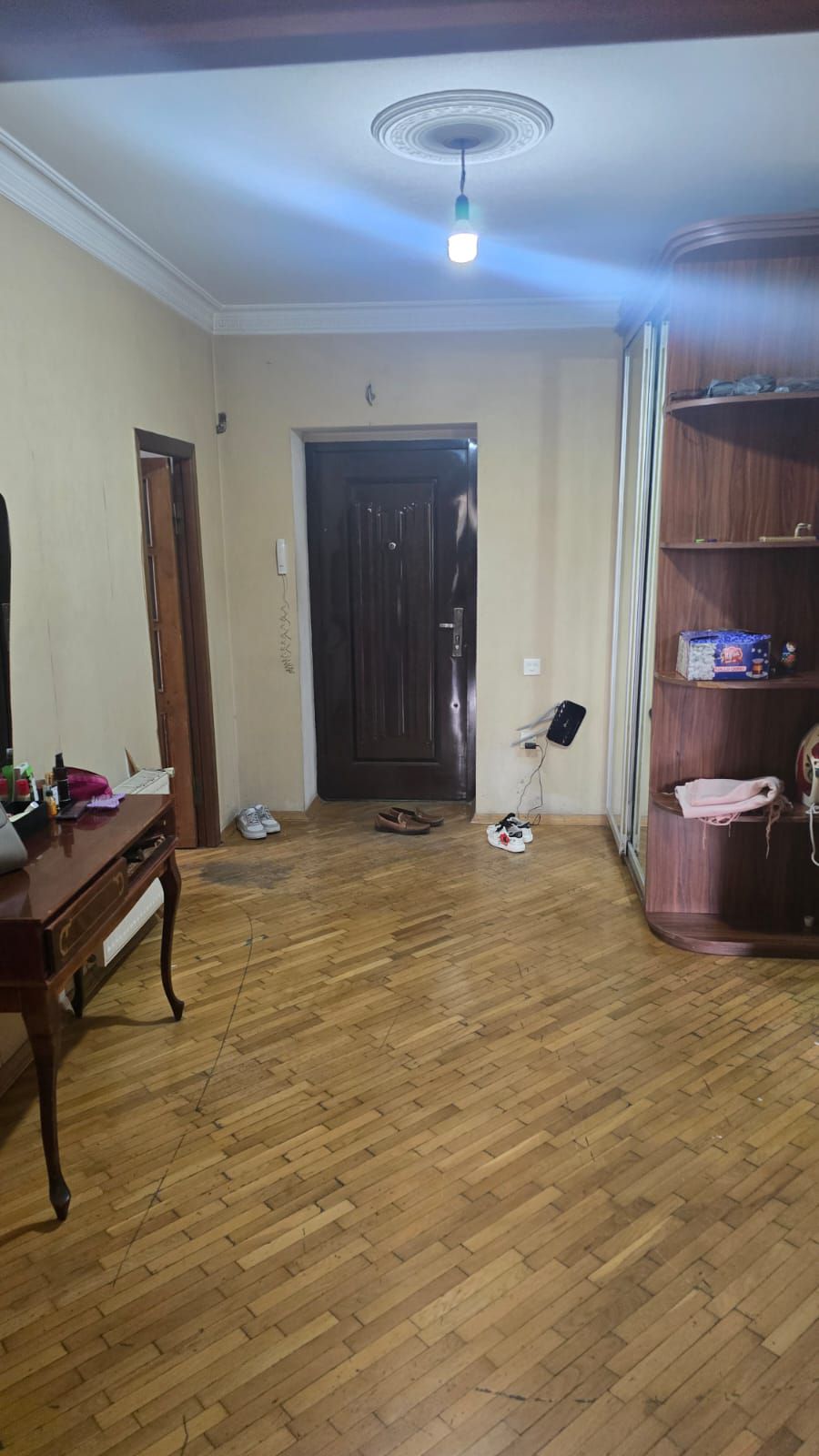Satış: 3 otaqlı Köhnə tikili, 80 m², Nəriman Nərimanov rayonu — Mənzil, Bakı (8)