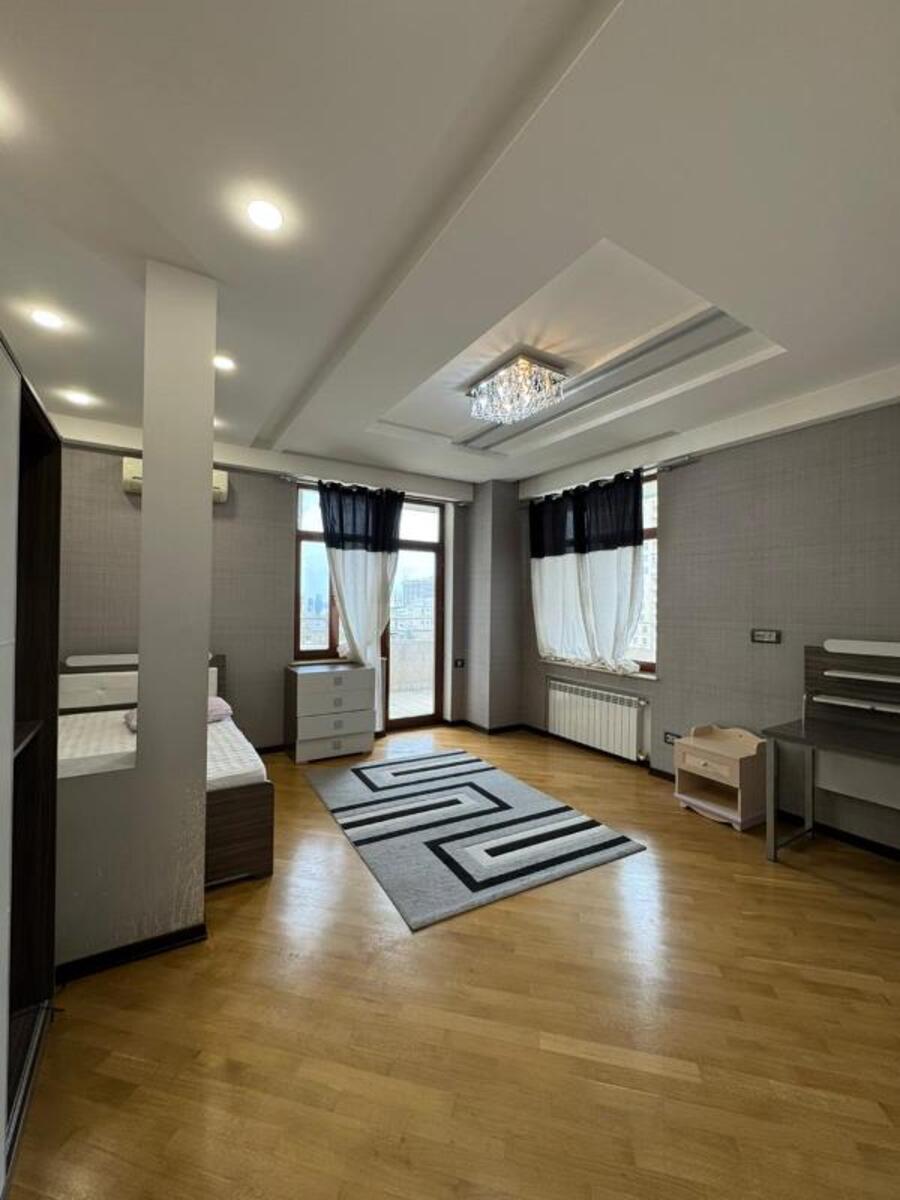 4-otaqlı yeni tikili, Yasamal r., 212 m² — Mənzil, Bakı (2)