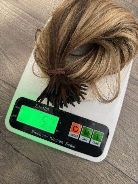 50 sm Keratin uclu saç tutaması - Material: 100% təbii insan saçı — 60 ₼ · Bakı · Saç qayığı 50 sm Keratin uclu saç tutaması - Material: 100% təbii insan saçı — Bakı