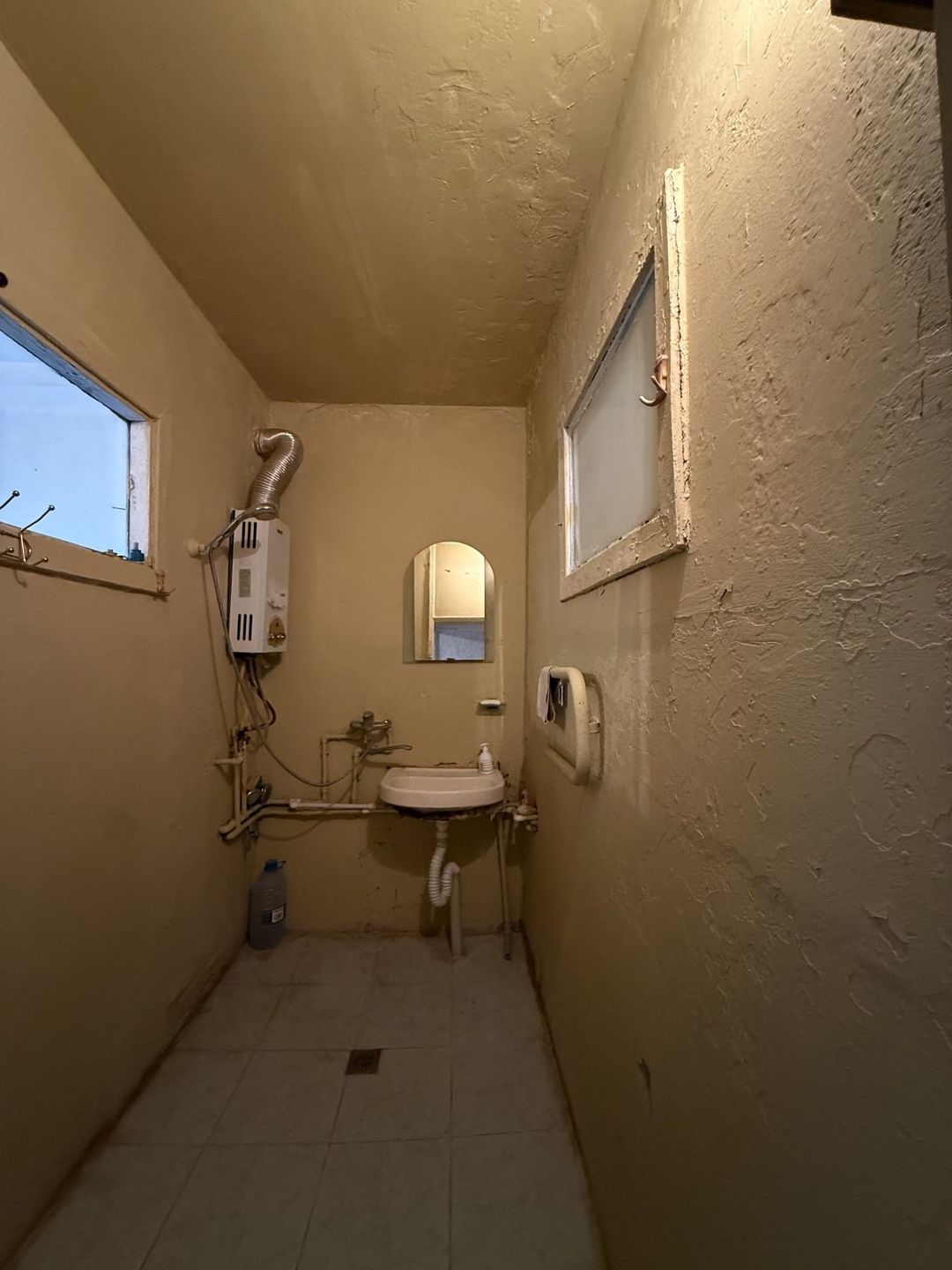 Satılır 2 otaqlı köhnə tikili 60 m² — Mənzil, Bakı (11)
