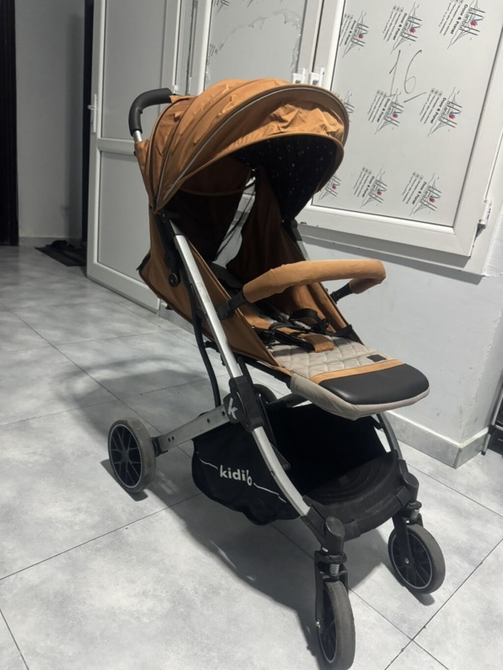 Uşaq arabası – Kidilo markası, yığcam və yüngül konstruksiya — Arabalalar, Masazır