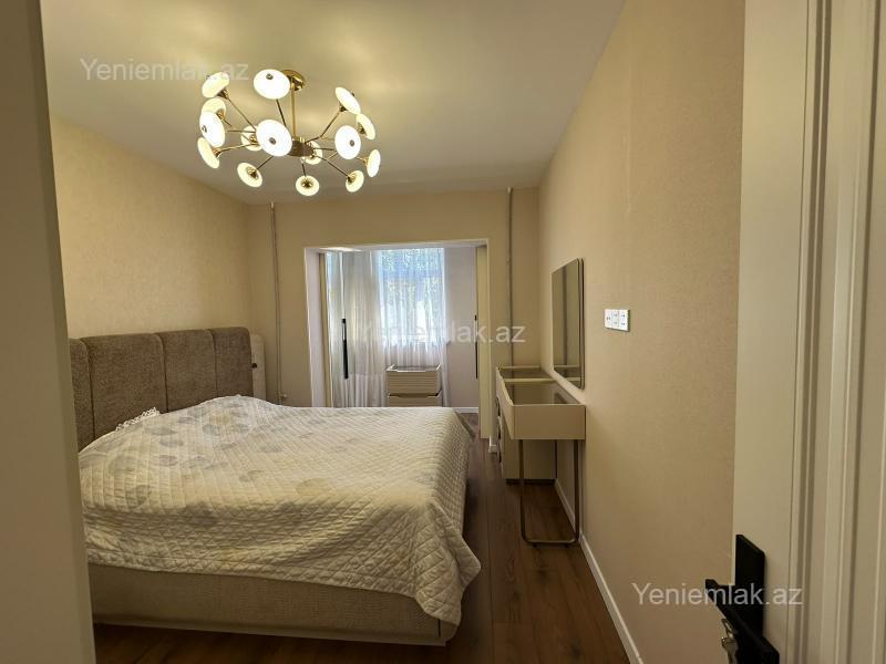 Satılır 2 otaqlı Bina evi menzil (Köhnə tikili), 65 m², Xətai rayonu — Mənzil, Bakı (5)