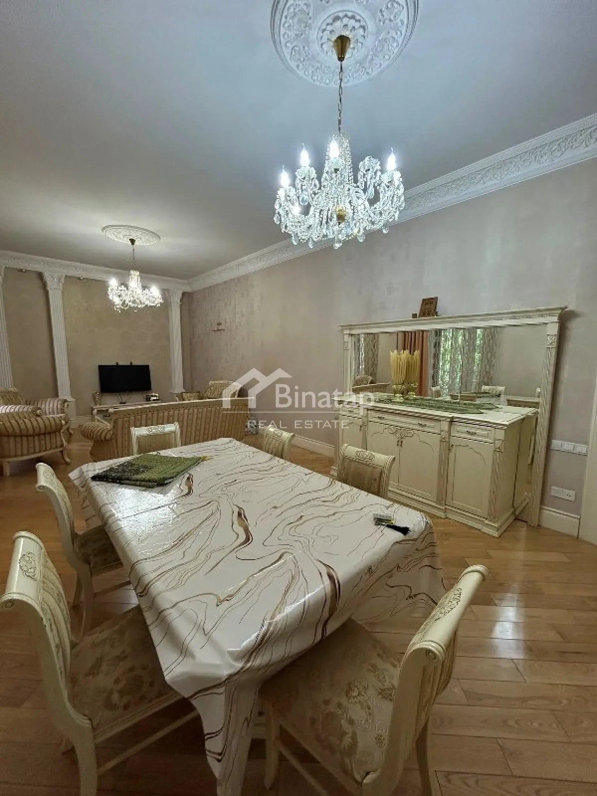 İcarəyə verilir 4 otaqlı köhnə tikili 200 m², İçərişəhər metrosu, Səbail rayonu — Mənzil, Bakı (2)