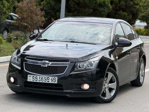 Chevrolet Cruze, 1.8 L, 2011 il, 370 000 km — 12 500 ₼ · Bakı · Avtomobillər Chevrolet Cruze, 1.8 L, 2011 il, 370 000 km — Bakı