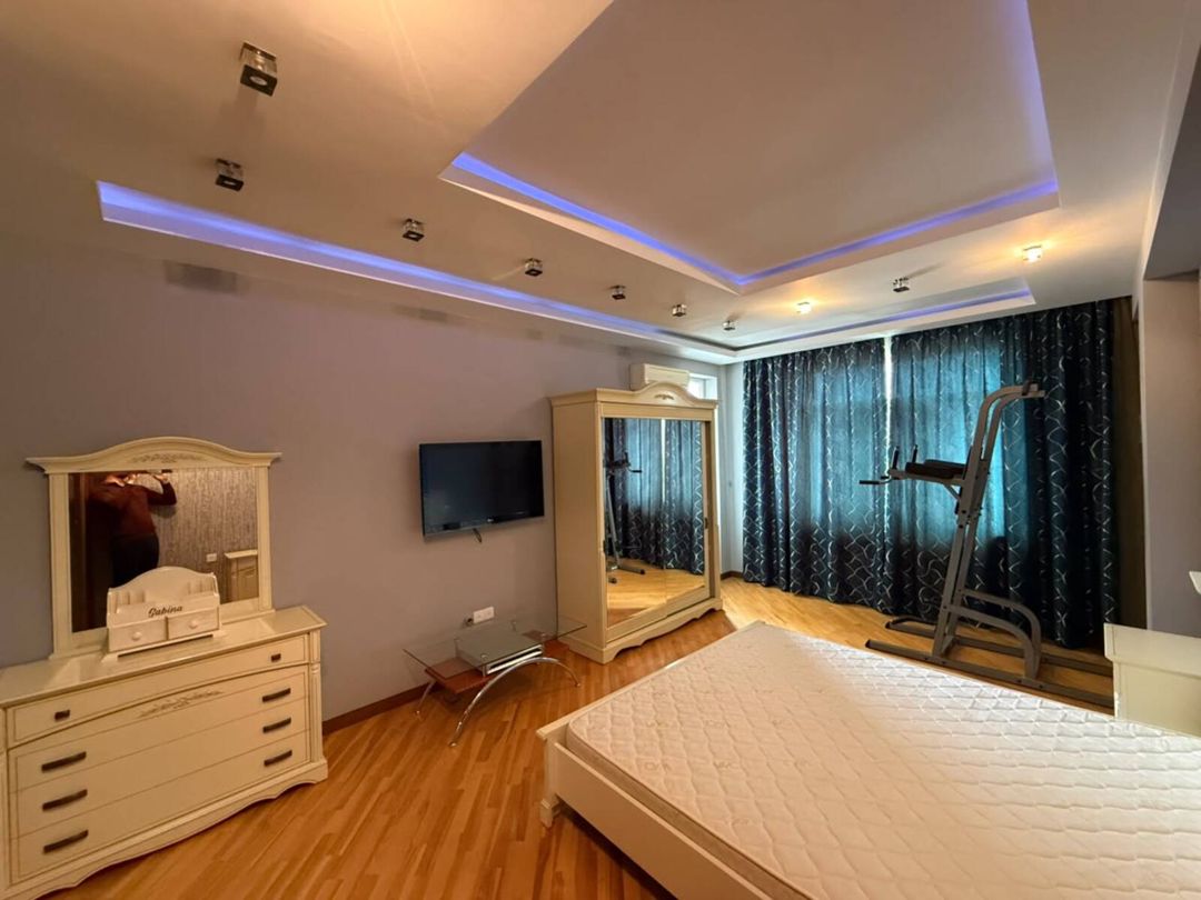 İcarəyə verilir 4 otaqlı yeni tikili 230 m² — Mənzil, Bakı (6)